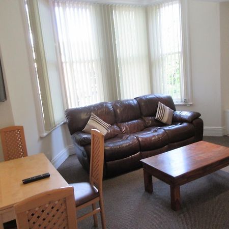 Apartmán No 4 - Large 2 Bed Near Sefton Park And Lark Lane Liverpool Exteriér fotografie