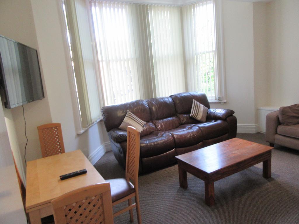 Apartmán No 4 - Large 2 Bed Near Sefton Park And Lark Lane Liverpool Exteriér fotografie